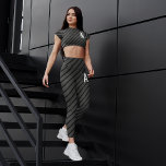 Leggings Lignes noires, design moderne.<br><div class="desc">Le linse noir,  le design moderne,  le design est parfait pour les entraînements,  les tenues,  ou une journée normale,  et aussi comme un cadeau. C'est un design unique de l'Armée de terre dans.</div>