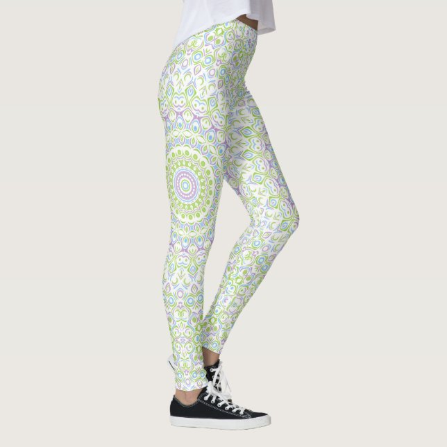 Leggings Mandala Printanier Frais en Vert, Bleu et Lavande (Droite)