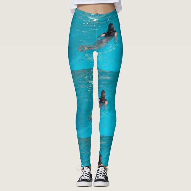 Leggings Modèle féminin natation Thunder_Cove (Devant)