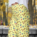 Leggings Motif de papillons jaunes colorés<br><div class="desc">Fly Into Fashion : Prenez votre style à de nouvelles hauteurs avec ces leggings Butterfly! Associant des couleurs vives à un ajustement confortable et flatteur, elles sont parfaites pour des vêtements décontractés ou pour ajouter une touche ludique à votre garde-robe. Belles, charmantes et uniques, ces leggings sont prêts à faire...</div>