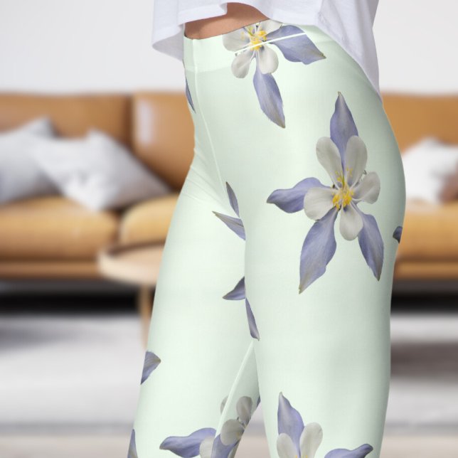 Leggings Motif de pétales de fleurs vertes (Pale Petals on Honeydew)