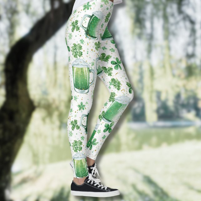 Leggings Mugs élégants verts pour bière et trèfles blancs (Créateur téléchargé)