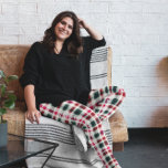 Leggings Noël Plaid moderne | Joyeux Joyeux<br><div class="desc">Des leggings parfaits pour votre tenue de Noël ! Prenez une paire de leggings à thème de vacances à porter avec une robe, un pull, une veste ou une chemise. Cette saison, il s'agit des motifs. Super fun et festif. Des motifs modernes et dynamiques qui se distinguent par un pull...</div>