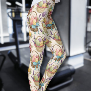 Leggings Œufs de Pâques dans un panier en osier avec de la 