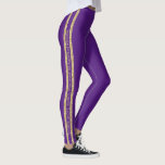 Leggings Parties scintillant d'or violet texte personnalisé<br><div class="desc">Légumineuses personnalisées violettes avec une double bande athlétique en parties scintillant dorée avec texte personnalisé au milieu qui peut être différent de chaque côté. Parfait pour afficher votre citation préférée, verset, mantra inspirateur, nom d'équipe, devise de mascotte, ou ajouter votre nom sur répéter le côté de chaque jambe! Vous pouvez...</div>