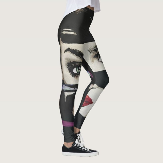 Leggings Peinture 'Out of the Dark' sur une (Droite)