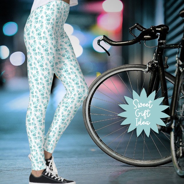 Leggings Petits Coeurs Turquoises liés Motif sur blanc (These teal linked heart pattern leggings are ready for you or as a special gift for an active woman.)