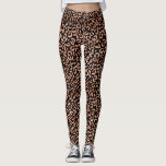 Leggings Poster de animal Monogram Chic Leopard<br><div class="desc">Une paire chic et branchée de leggings posters de animaux léopard. Le motif est décoré de papier doré rose et de noir. Conçu pour vous par Blackberry Boulevard.</div>