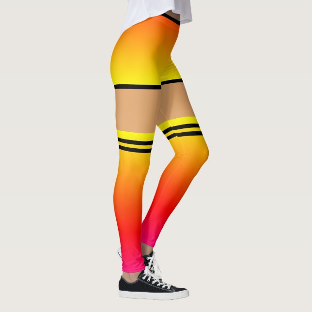 Leggings Raccourcis Orange Jaune Au-Dessus Des Chaussettes  (Droite)