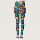Leggings Raquettes et balles de tennis Padel<br><div class="desc">Que vous soyez sur le terrain ou à la maison,  montrez votre amour pour jouer au padel avec ces leggings à motifs. Les raquettes et balles de Padel en turquoise,  or,  terre cuite,  crème et jaune sont dressées contre un arrière - plan bleu marine.</div>