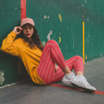 Leggings Simple Minimaliste Cute Whimsical Rouge rayé<br><div class="desc">Ce design comprend une simple rayure rouge minimaliste leggings fantaisie avec une fête rouge simpliste,  un adorable fantaisie,  créatif simple minimaliste classique,  pantalon de yoga de Noël de vacances,  design créatif mignon fantaisie,  vêtements de vacances de Noël,  bandes blanches à deux tons,  rayures rouges,  style festif de vacances mignonne</div>