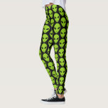 Leggings Tête alien verte aux yeux noirs personnalisée<br><div class="desc">Tête alien verte aux yeux noirs personnalisées Leggings. Drôle design d'impression noir et vert. femmes accessoires de mode cool. Graphiques extra-terrestres sur le thème de la vie et de l'espace. Des collants.</div>