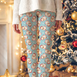 Leggings Vintage Retro Santa Claus Motif de Noël bleu<br><div class="desc">Ajoutez une touche festive à votre garde-robe avec ces leggings de Noël rétro vintages du Père Noël. Dotés d'un charmant motif Père Noël sur un arrière - plan bleu, ces leggings sont parfaits pour la saison des fêtes. Confortables et élégantes, elles sont idéales pour les fêtes de fin d'année, le...</div>
