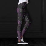 Leggings Zodiac Magie | Plum violet foncé Roses de crâne go<br><div class="desc">Unique art portable ! Une palette sophistiquée de textures moyennes et abstraites mélangées apporte une touche de couleur parfaite à votre style personnel. Également transférable aux fournitures scolaires/de bureau, aux accessoires de fête ou à la décoration pour un bricolage facile de la salle de relooking! Pour d'autres produits ou couleurs,...</div>
