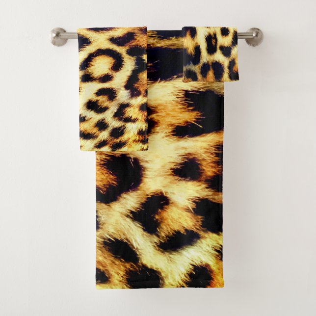 Leopard Cheetah Print Faux Fur (En situation)