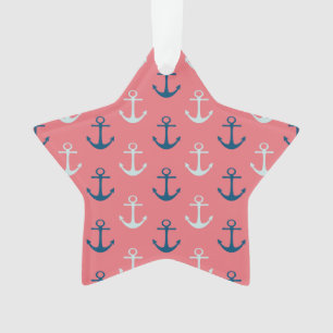 Les Ancres de bateau sur se sont levées