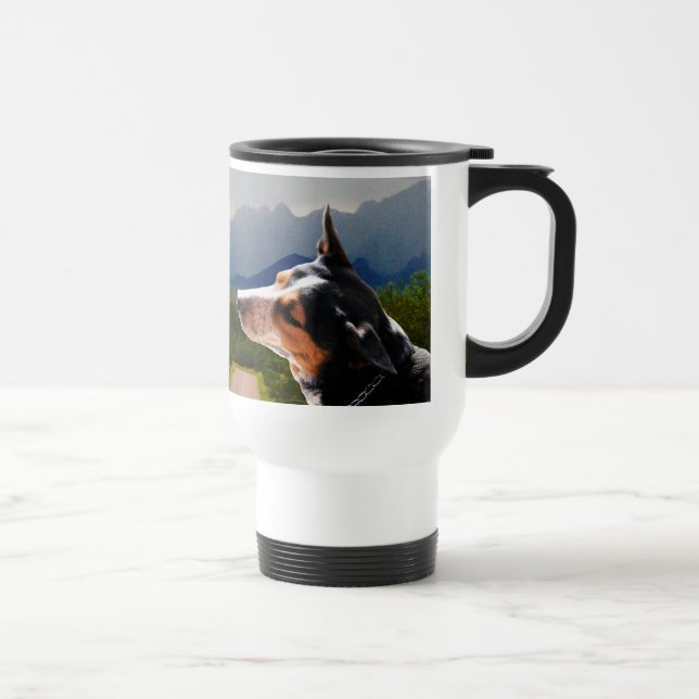 Les bétail poursuivent devant la tasse de la tête (Droite)