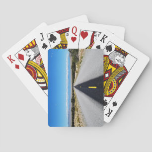 Les cartes de jeu les plus isolées de route