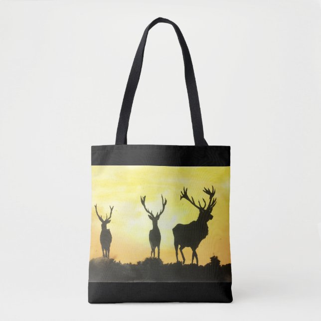 Les cerfs silhoués sur un sac (Devant)
