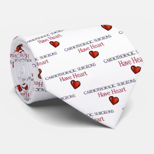 Les chirurgiens cardiothoraciques ont un Cravate c