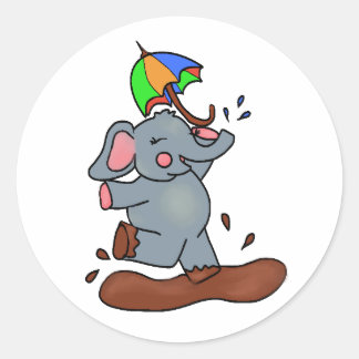 Les éléphants obtiennent de gros stickers de pieds