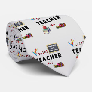 Les enseignants ont un Cravate de classe