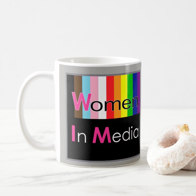 Les Femmes Dans Les Médias Classique Gris De Mug (Avec donut)