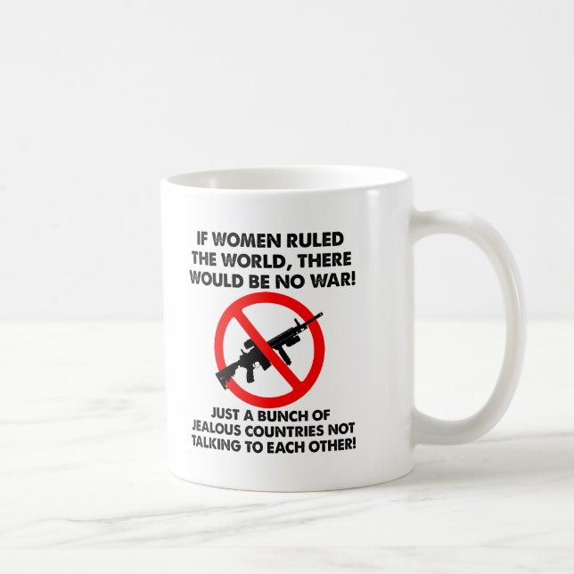 Les femmes règnent sur le monde Mug drôle (Droite)