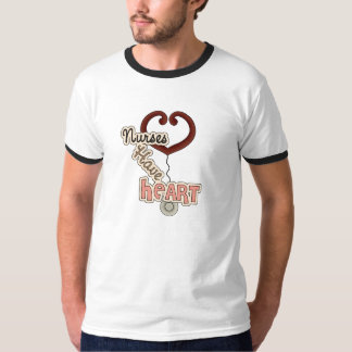 Les infirmières de stéthoscope ont le T-shirts et