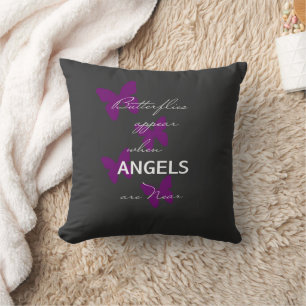 Les papillons semblent coussins
