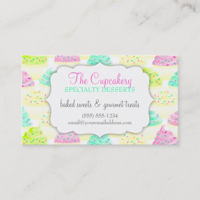 Les petits gâteaux N arrose la carte de remise de (Devant)