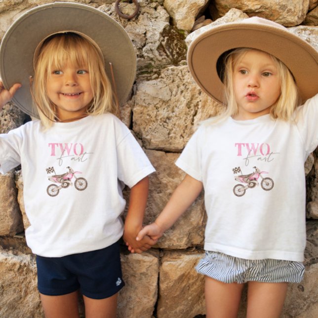 Les Tous Petits T-shirt de vélo de dirt rose vif pour anniversaire (Créateur téléchargé)