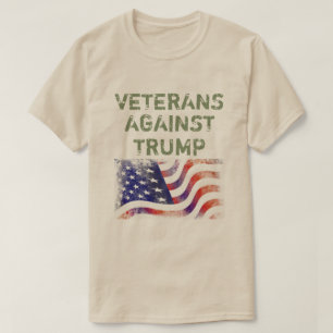 Les vétérans contre Trump T-Shirt