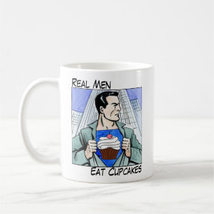 Les vrais hommes mangent la tasse de petits