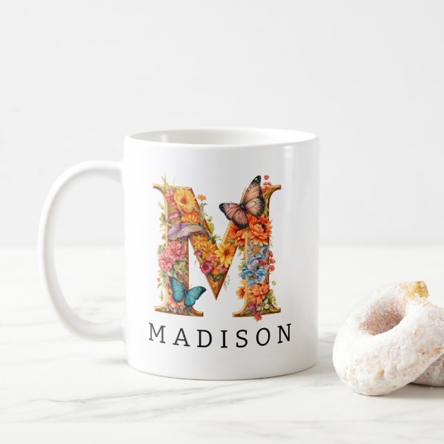 Lettre alphabet de jardin M Monogram Café Mug (Avec donut)