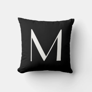 LETTRE Coussin MONOGRAPHIQUE M