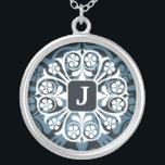LETTRE MOYENNE J MONÂTRE Pendentif Collier<br><div class="desc">Montrez votre fierté de vos initiales portant un pendentif monogramme. Le pendentif d'argent initial fait également un cadeau mémorable pour toute occasion spéciale pour les personnes importantes de votre vie. Reflections offre de nombreux choix différents dans les conceptions pour rendre votre pendentif initial unique et spécial.</div>