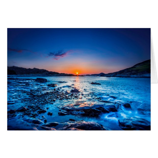 Lever De Soleil Au-Dessus D'Horizon À Seashore À L (Devant horizontal)