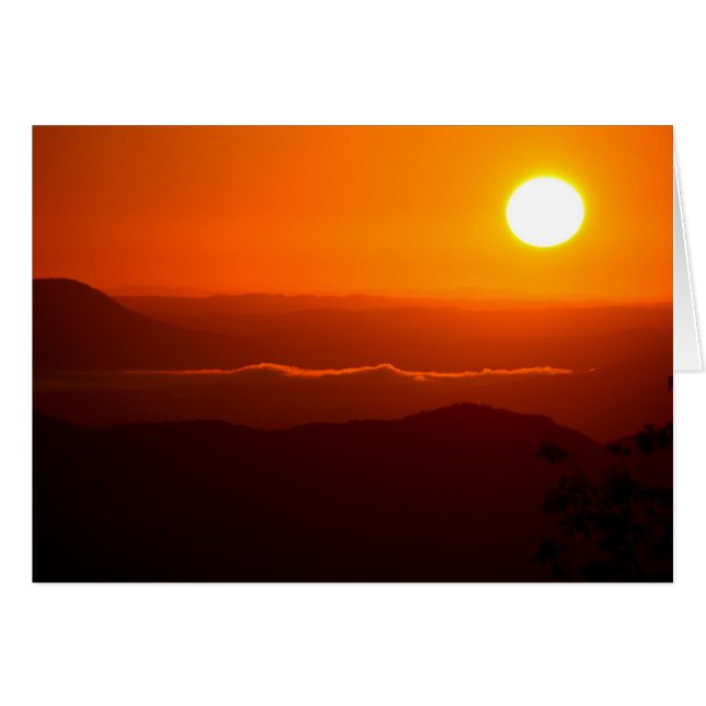 Lever de soleil dans les montagnes de Cumberland (Devant horizontal)