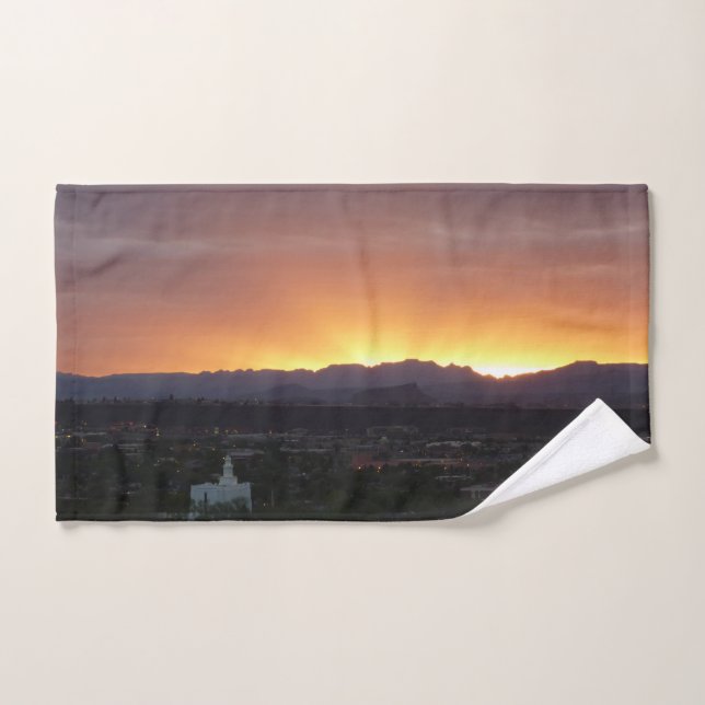 Lever de soleil sur le paysage de St. George Utah (Serviette à main)