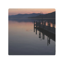 Lever de soleil sur le quai du lac George New York