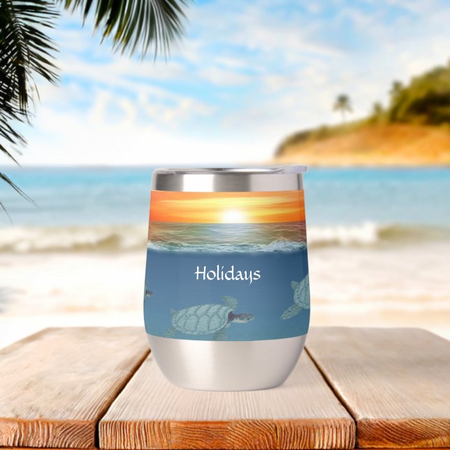 Lever de soleil sur l'océan et tortues marines (Yoga)