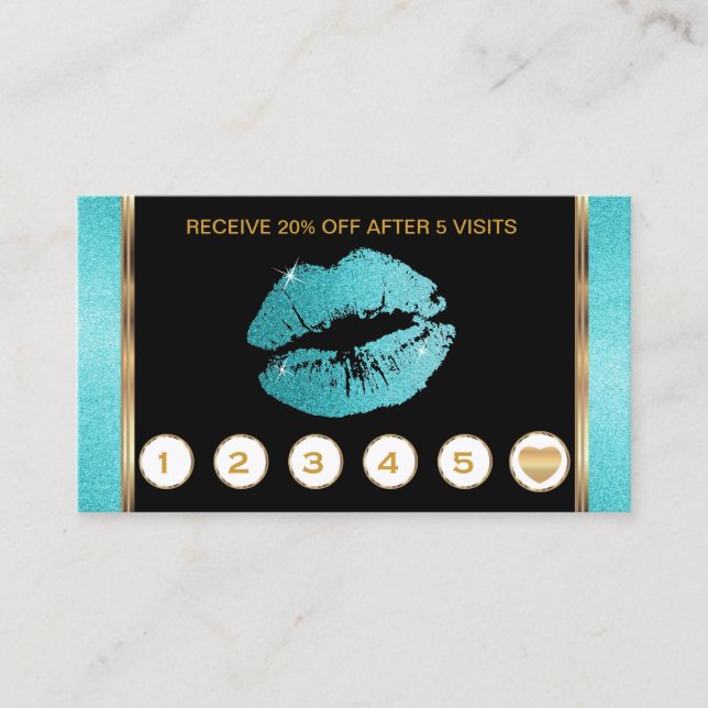 Lèvres turquoises sur le noir et la fidélité de (Devant)
