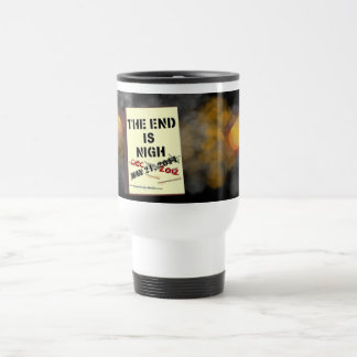 L'extrémité est tasse proche