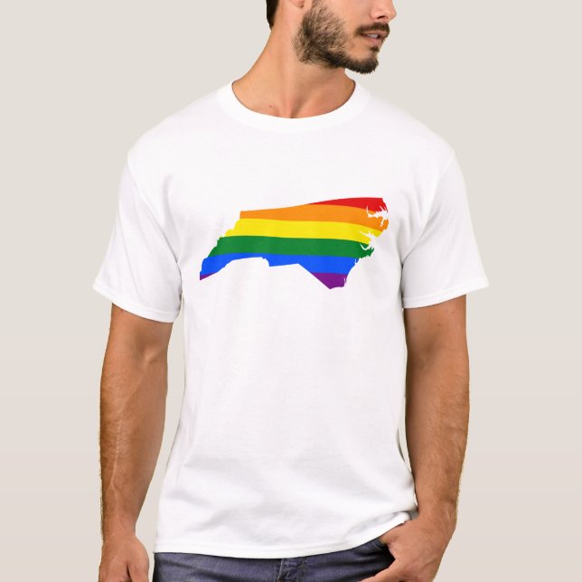 LGBT North Carolina, US state flag map T-Shirt (Devant)