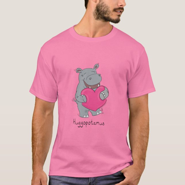 L'hippopotame étreint le rose du T-shirt des (Devant)