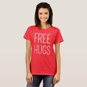 Libérez le T-shirts de base des femmes d'étreintes