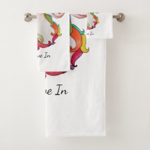 Licorne d'aquarelle avec des cheveux d'arc-en-ciel