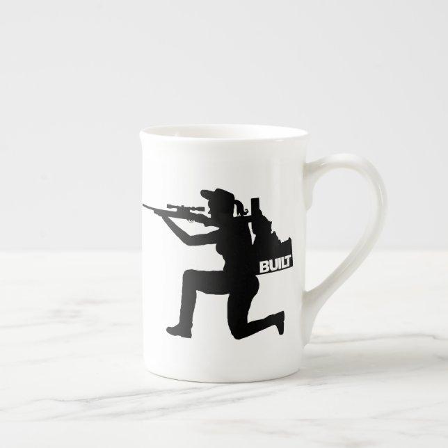 L'Idaho Hunress Bone China Mug (Droite)