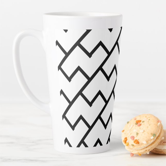 Lignes noires Grosse Mug latte (En situation)